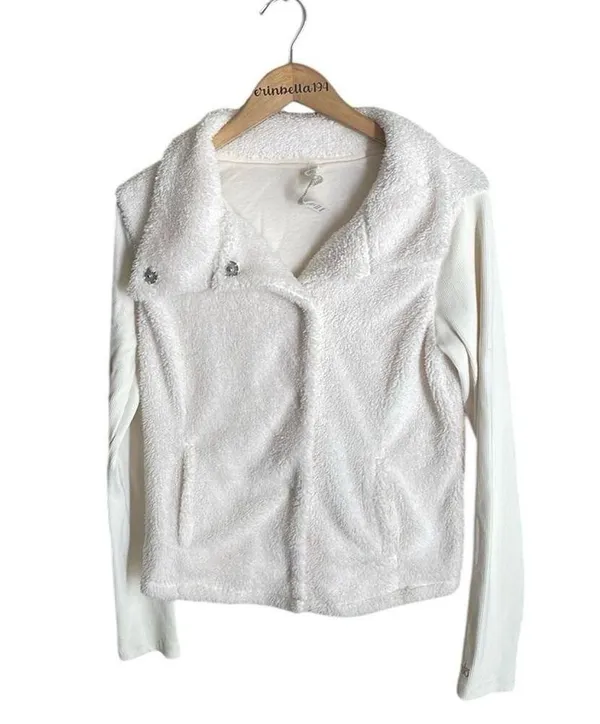 Alo Yoga Fleece Solstice Jacket in Natural White - Image 2