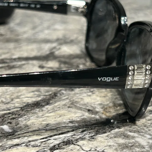 Vogue Stylish Black Frames and Vogue Case ONLY. - Image 4