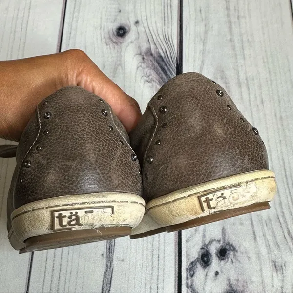 Taos Feedom Shoes Sneakers Womens 7.5 Brown‎ Studded Leather Walking Fre-12810 - Image 10
