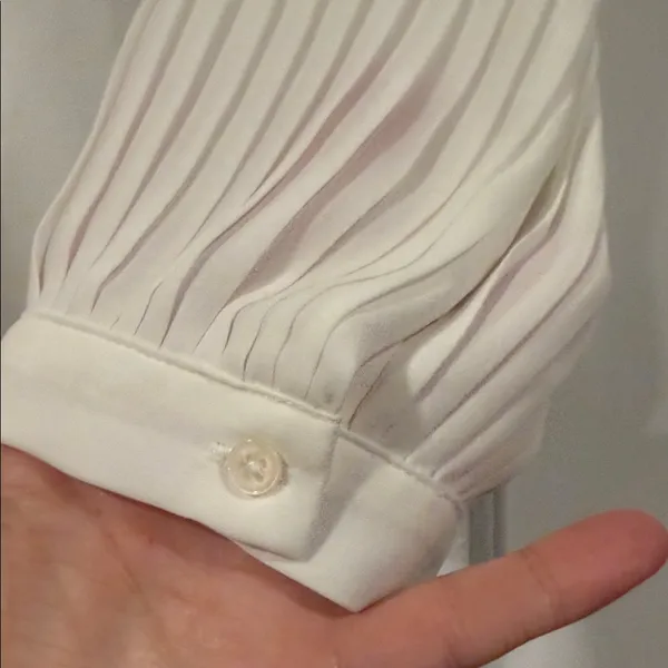 J. Crew White‎ Pleated Long-Sleeve Blouse medium - Image 5