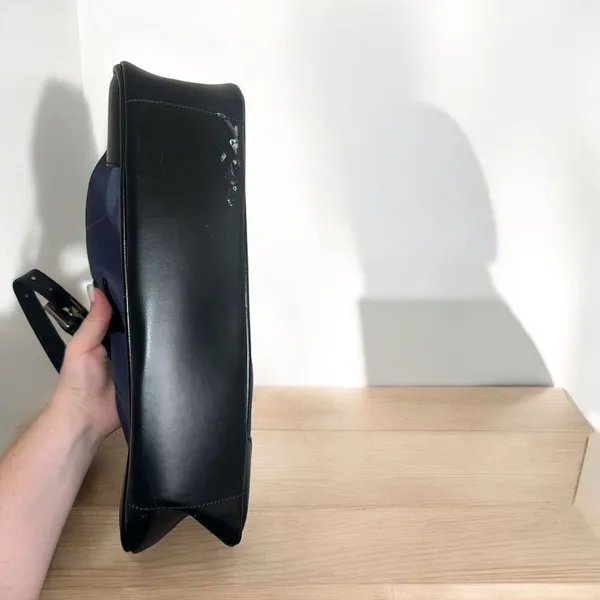 ✨coccinelle made in italy shoulder bag✨ Black - Image 5