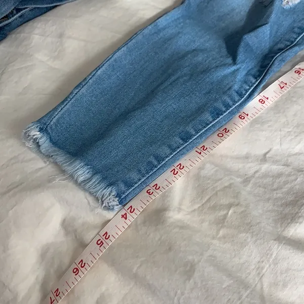 Abercrombie and Fitch signature cropped collection jeans - Image 8