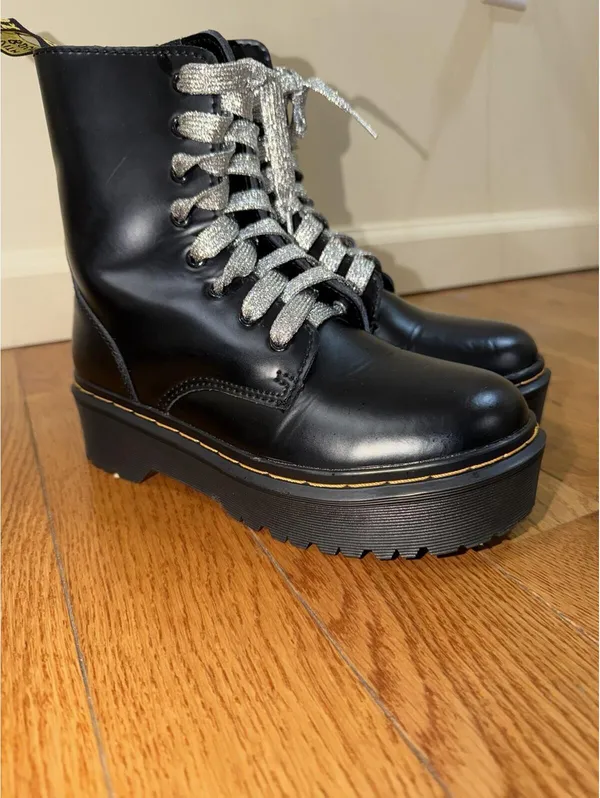 Size US 8 Dr. Martens Women's Molly Platform Boot, Black, (EU 39 / UK 6 ) - Image 3