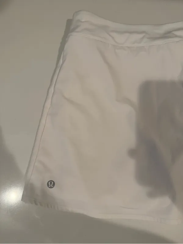LULULEMON Asymmetrical Pleated Tennis Skirt Skort White Size 4 - Image 9