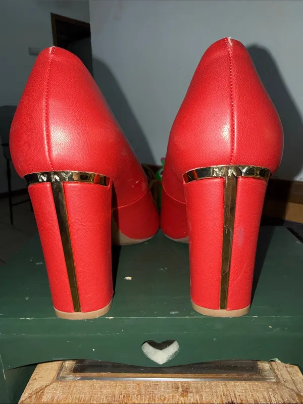 Marc New York Red Leather Pointed Toe Leather Pumps - Image 5