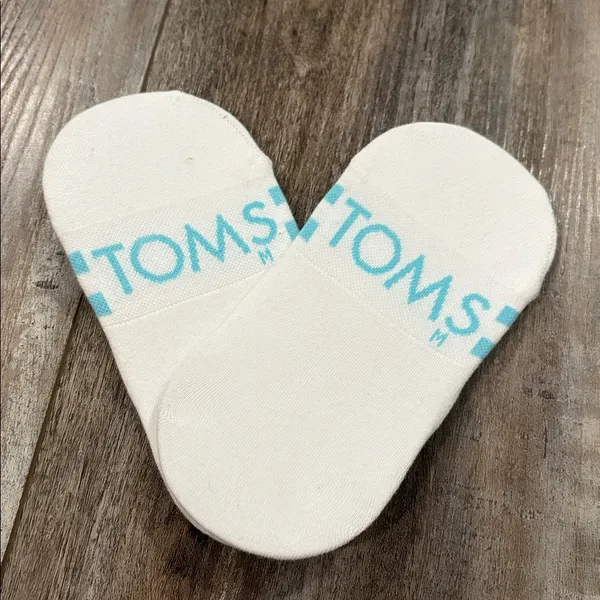 TOMS white/blue stripes no show socks set 2 pair size medium 8-10.5 women NEW - Image 3