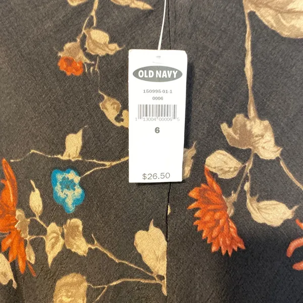 Old Navy brown and tan floral, print pencil skirt - Image 6