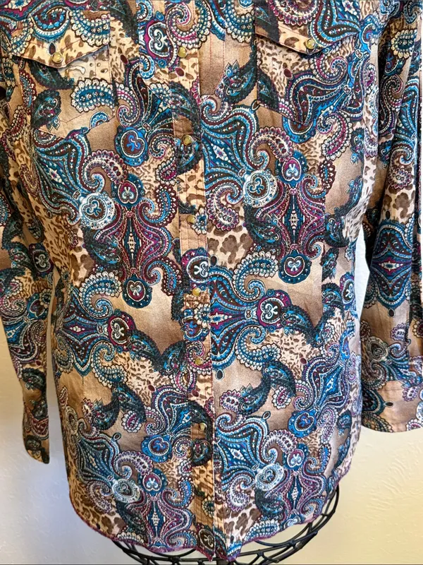 🐂🐂🐂BOGOHO🐂🐂🐂Ariat Tan Paisley Print Pearl Snap LS Shirt-Large - Image 3