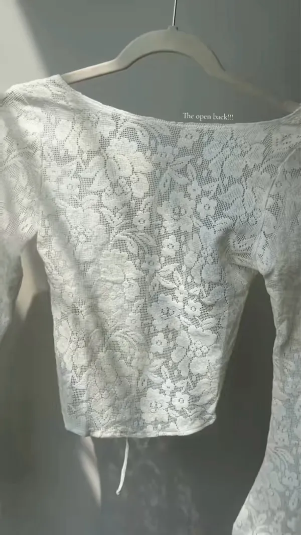 MOTEL Halfi Long Sleeve Top in Hibiscus Crochet Lace Ivory - Image 2