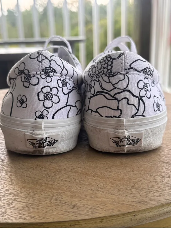 Vans Era Floral Canvas Sneakers White Black‎ Women’s 9.5 Classic Skate - Image 4