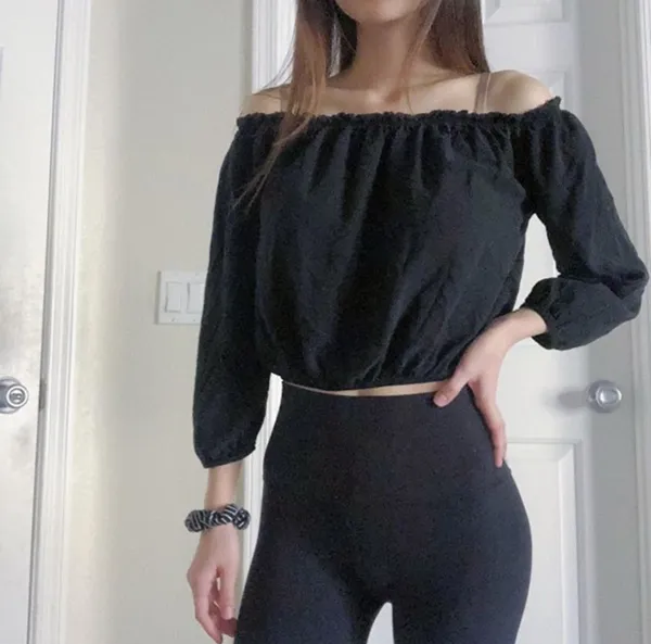 Brandy Melville Black Off the Shoulder Maura Long Sleeve Crop Flowy Ruffle Top - Image 6