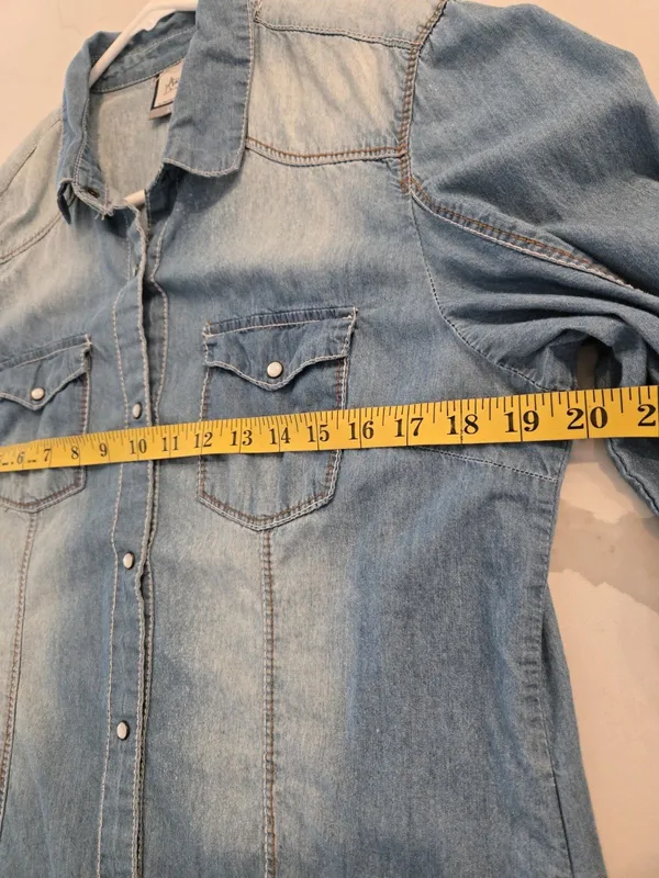 Laura Ashley Denim Womens XL Western Pearl Snap Button Denim Shirt Acid Wash Y2K - Image 10