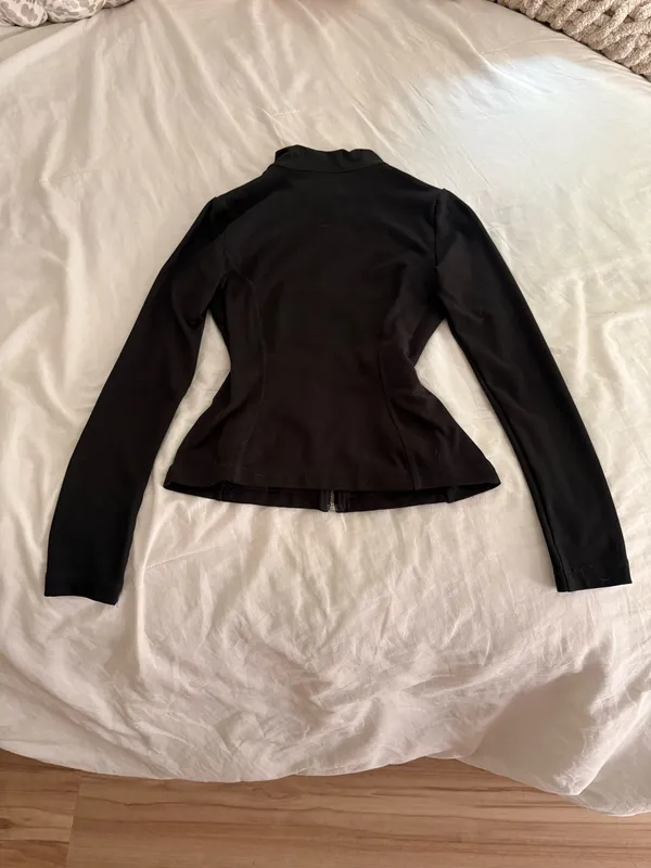 Gilly Hicks Zip-Up Jacket - Image 2