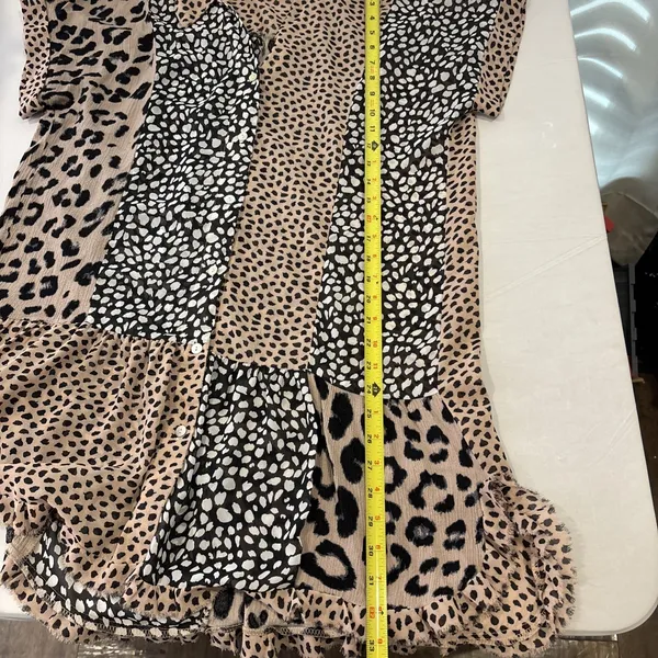 Umgee USA Medium‎ Tan Black Animal Print Button Down Chiffon Short Sleeve Blouse - Image 8
