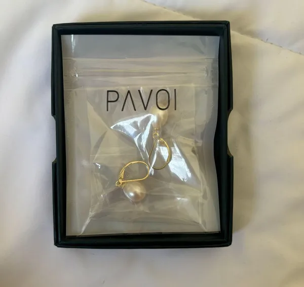 Pearl Earrings Gold - Image 4