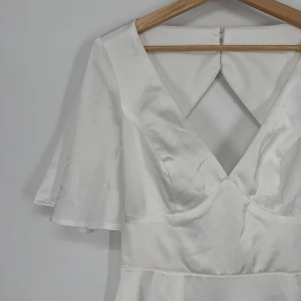 Lulus Satin Maxi Dress M White Flutter Sleeve Cutout Wedding Elopement Bridal - Image 3