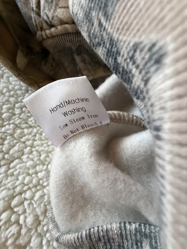 Camo Hoodie - Image 11