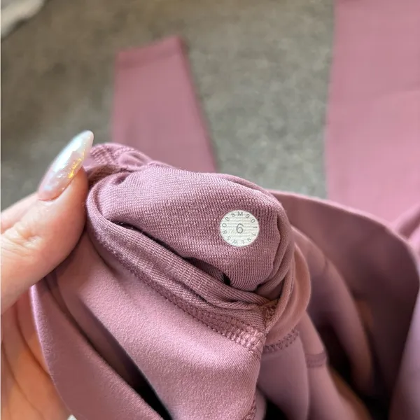 Lululemon Mauve Align Leggings - Image 4