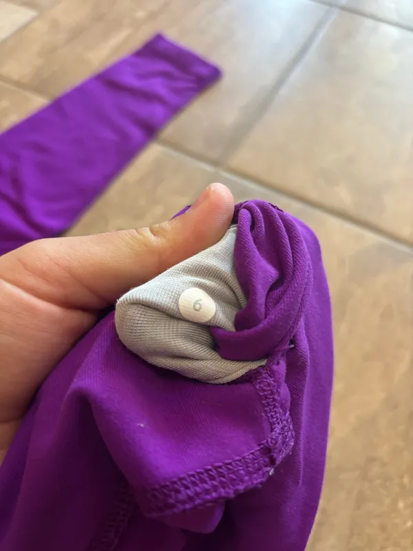 Lululemon double lined align leggings - Image 4