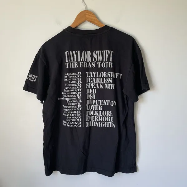 Taylor Swift The Eras Tour Official Tour Merch T-Shirt Black 100% Cotton Size L - Image 3