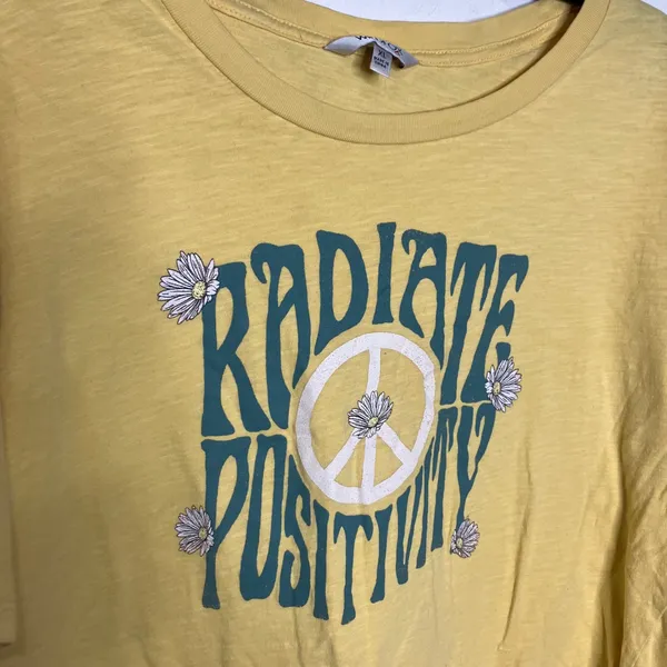Wildfox radiate positivity hi-low t-shirt yellow‎ womens size XL peace sign boho - Image 2