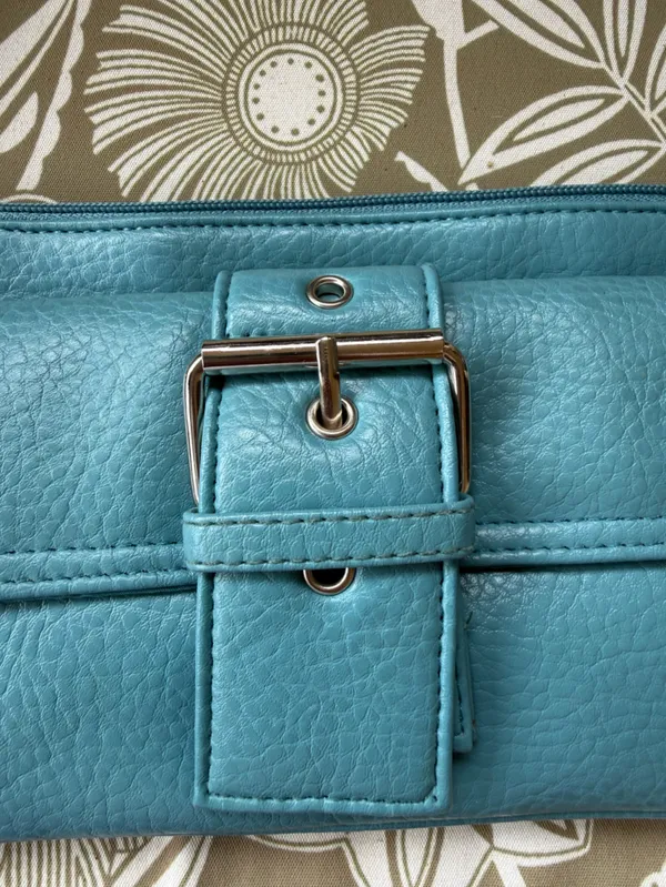 Light Blue Leather Hand Bag with Buckle Detail - Image 3