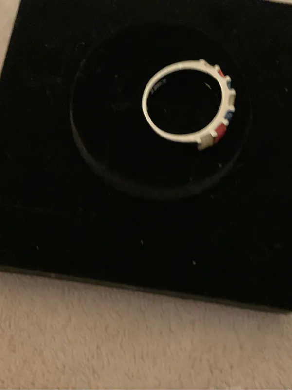 Gold-Tone Band Ring with Red, Blue and Cream Enamel Panels - Image 4