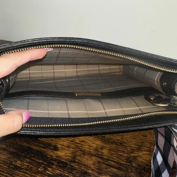 Burberry Vintage Clutch Bag Medium Black Leather Check Canvas Strap Hardware - Image 4