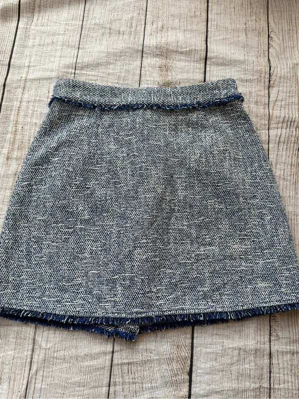 ZARA BASIC Navy Blue White Boucle Knit Mini Skirt Button Front Size Medium - Image 3