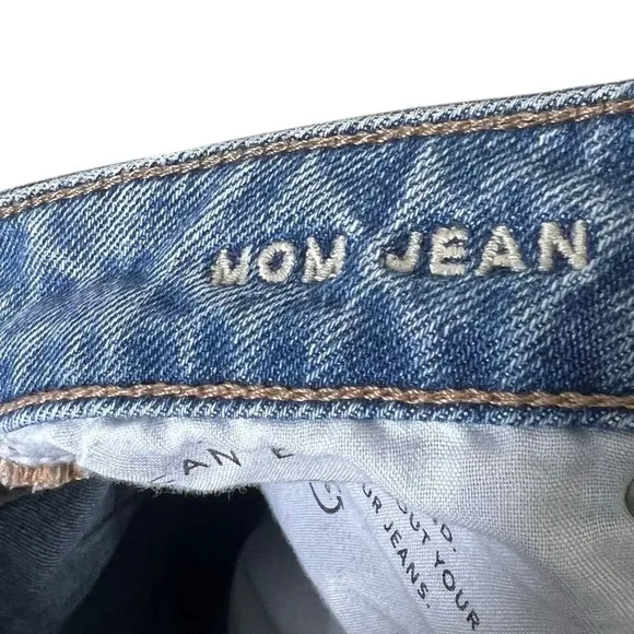 American Eagle Mom Jeans Womens 12 Medium Wash Distressed‎ Straight High Rise - Image 7