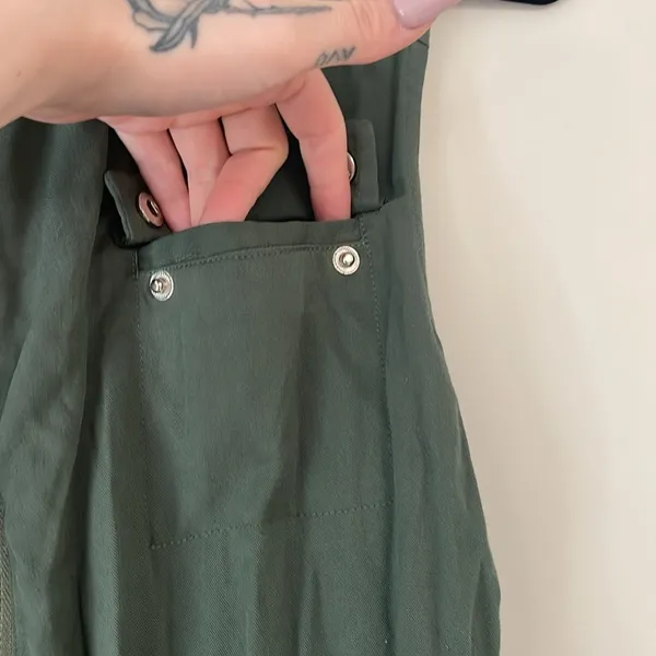 VICI Army Green Utility Vest - Image 11