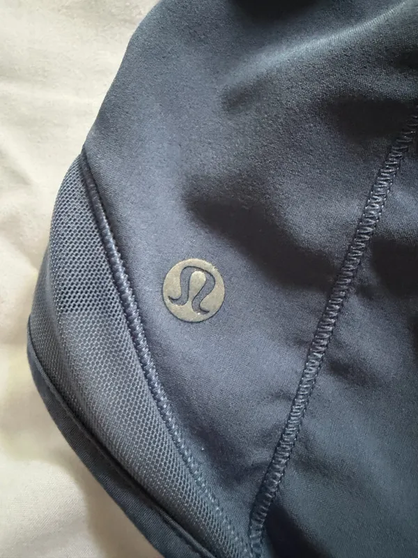 Lululemon Blue Hotty Hot 2.5" - Image 3