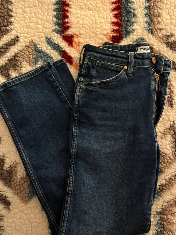 Wrangler High Waisted Straight Jeans - Image 4