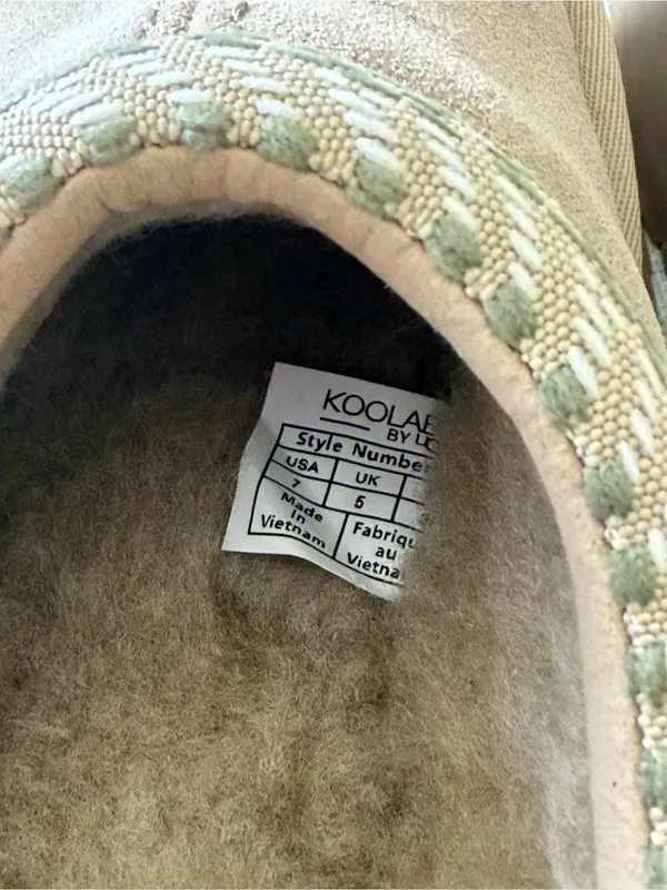 Koolaburra by Ugg NWT Burree Platform Shoes Slippers Desert Stone Sand Size 7 - Image 6