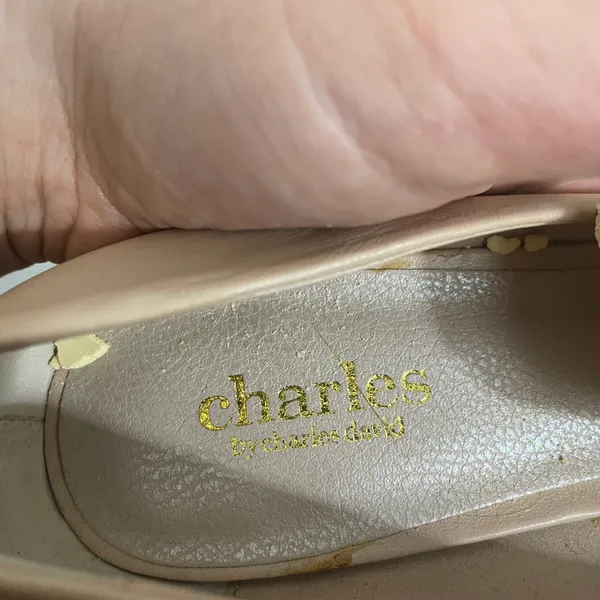 Beige Leather Pointy Heels - Image 11