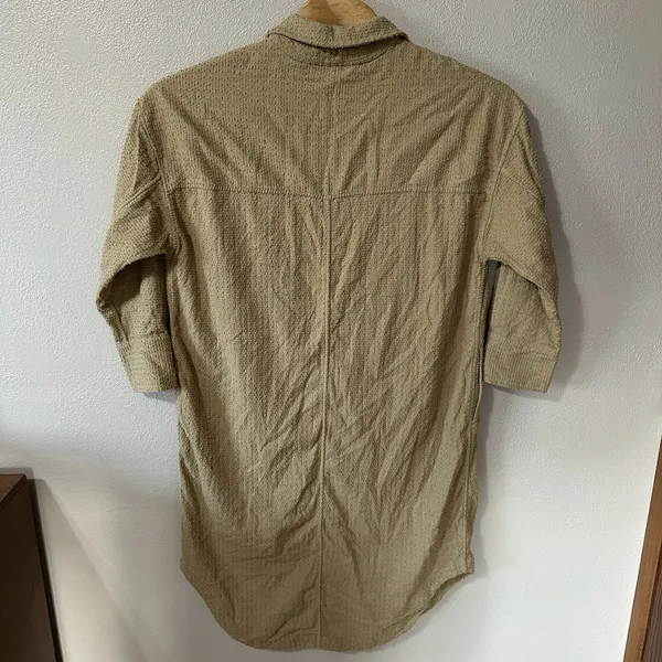 Free People Size Medium‎ Beige Button Up Tunic Shirt Midi Dress Textured Pockets - Image 4