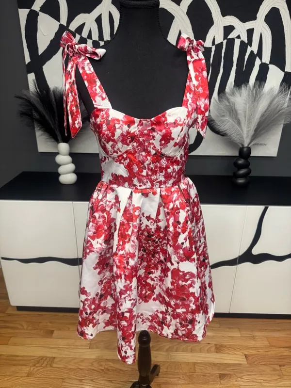Source Unknown White Red Floral Mini Dress XS Tie Strap Sweetheart Summer Flowy Cute - Image 2