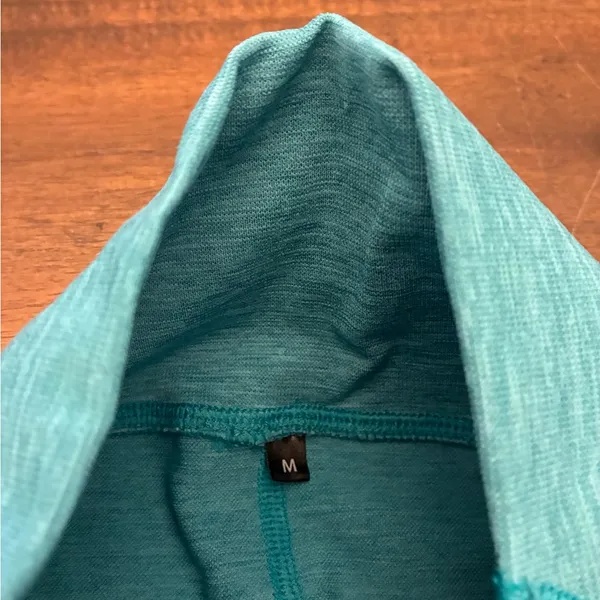 Alphalete Biker Shorts Women’s Medium Blue 4.5” Inseam - Image 2