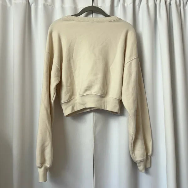 Cream Cropped Cotton Crewneck Sweatshirt Size Medium - Image 2
