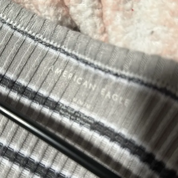 American Eagle long sleeve - Image 3