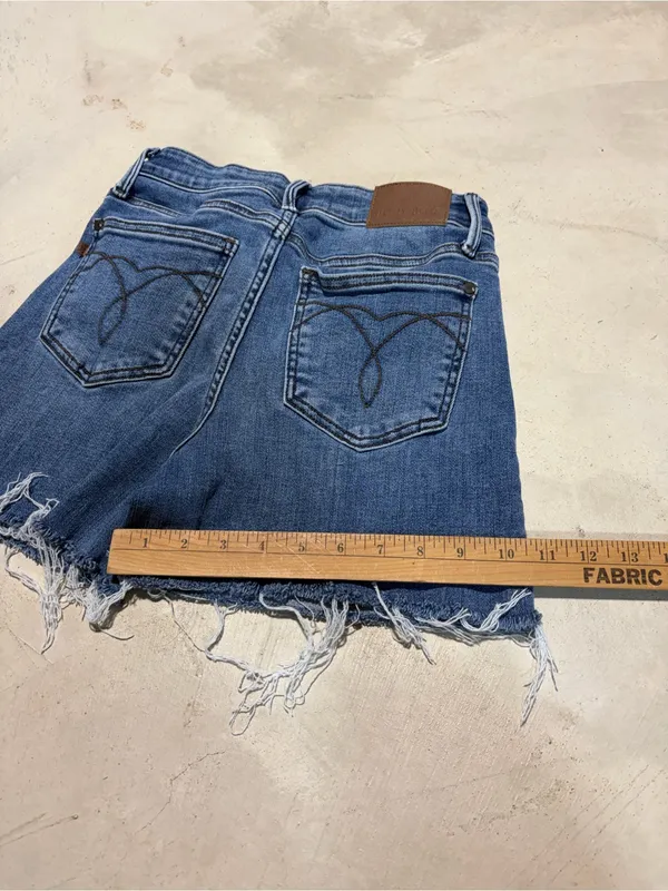 Judy blue Denim Cutoff Shorts 3/26 - Image 6
