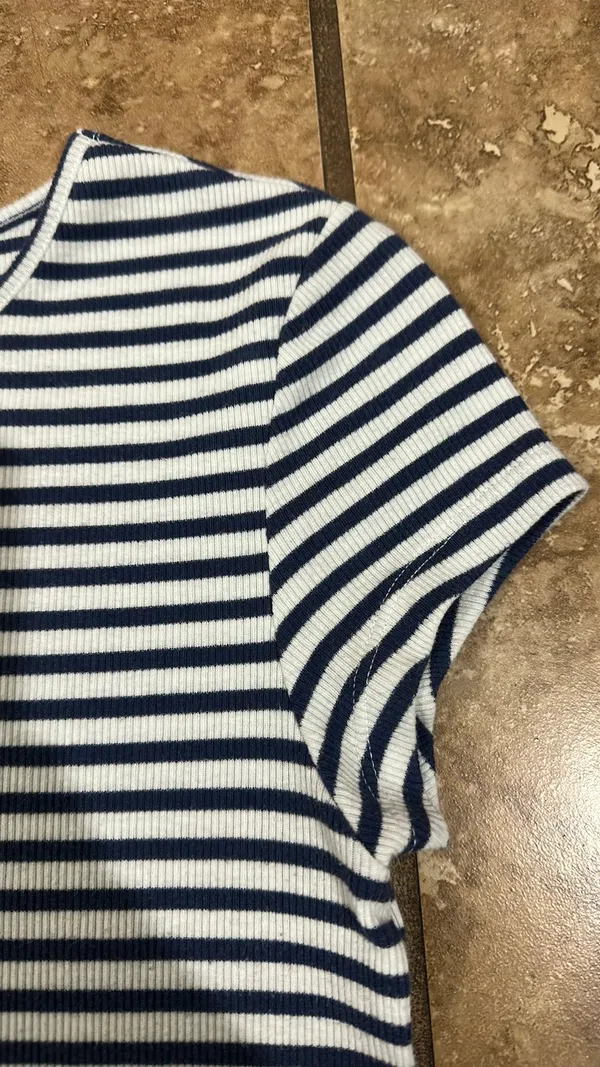 American Eagle Striped Top - Image 5