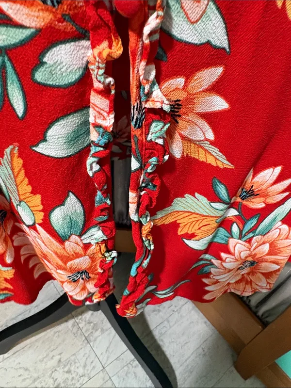 Forever 21 Red Floral Ruffled Midi Dress - Image 4