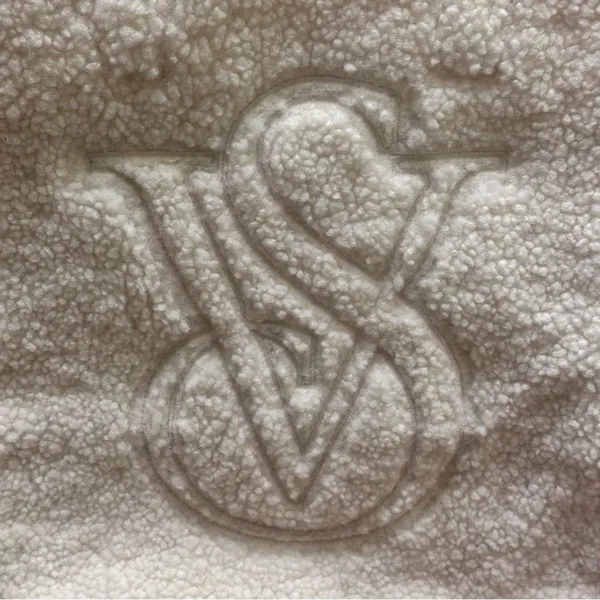 Victorias Secret Ivory VS Logo Sherpa Tote Bag - Image 11