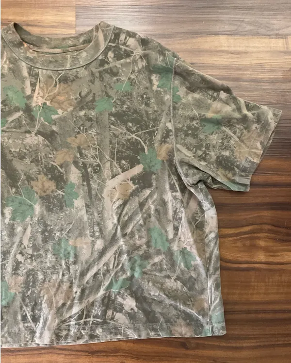 Abercrombie & Fitch Camo Tee - Image 3