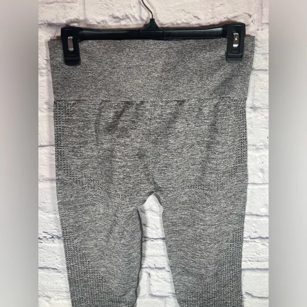 Gymshark Women's Seamless Workout Leggings Grey Marl Sizes‎ medium - Image 6
