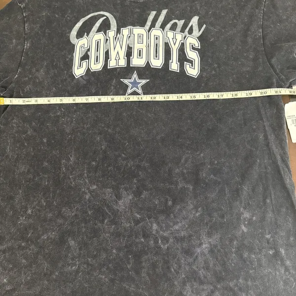 NFL Women’s Dallas Cowboys Athletic Short Sleeved Shirt Size small Relaxed NFL - Image 6