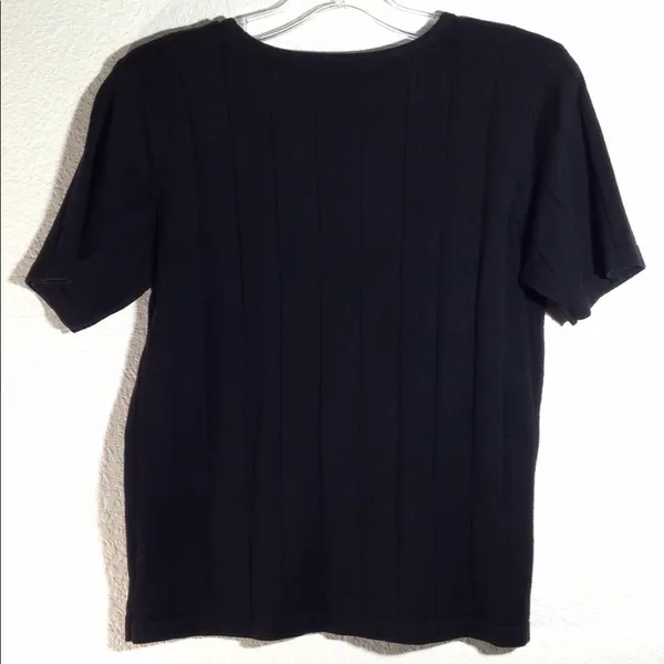 FINAL MARKDOWN Ladies' dressbarn Short Sleeve Sweater medium - Image 4