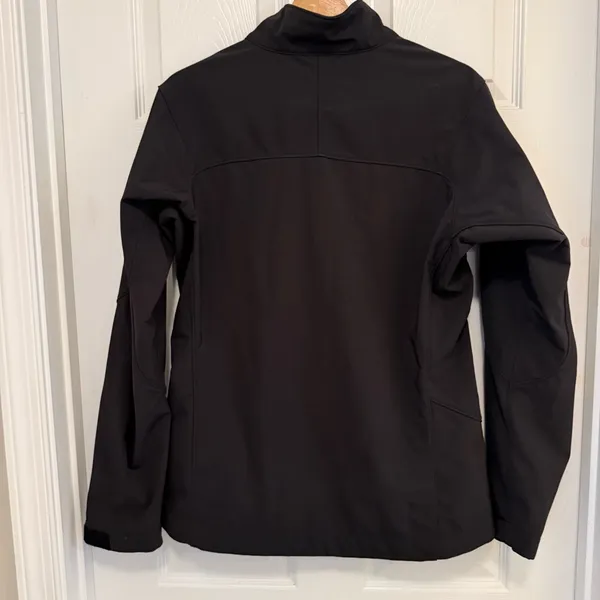 EUC Patagonia Adza Windbloc Hybrid Soft Shell Jacket - Image 2