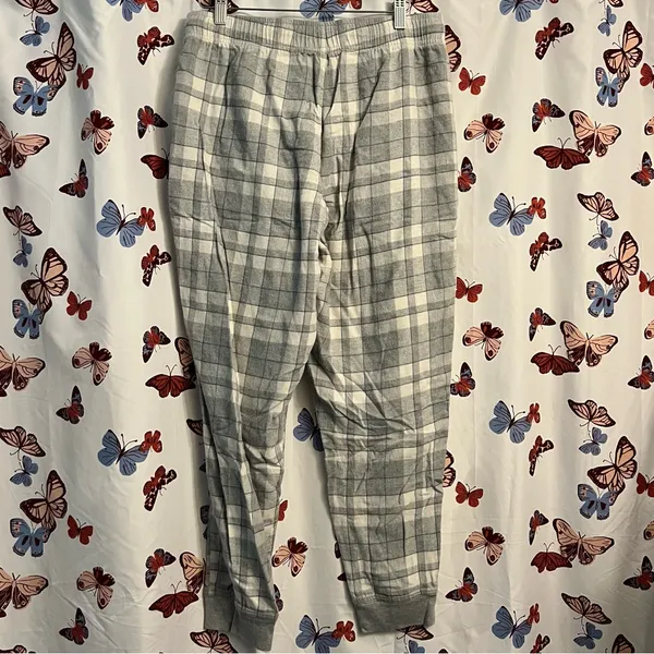 ❗️clearance last chance❗️ Plaid PJ joggers - Image 2